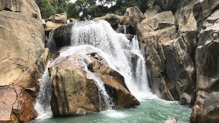 Ba Ho Waterfall and Countryside Guided Motorcycle Tour