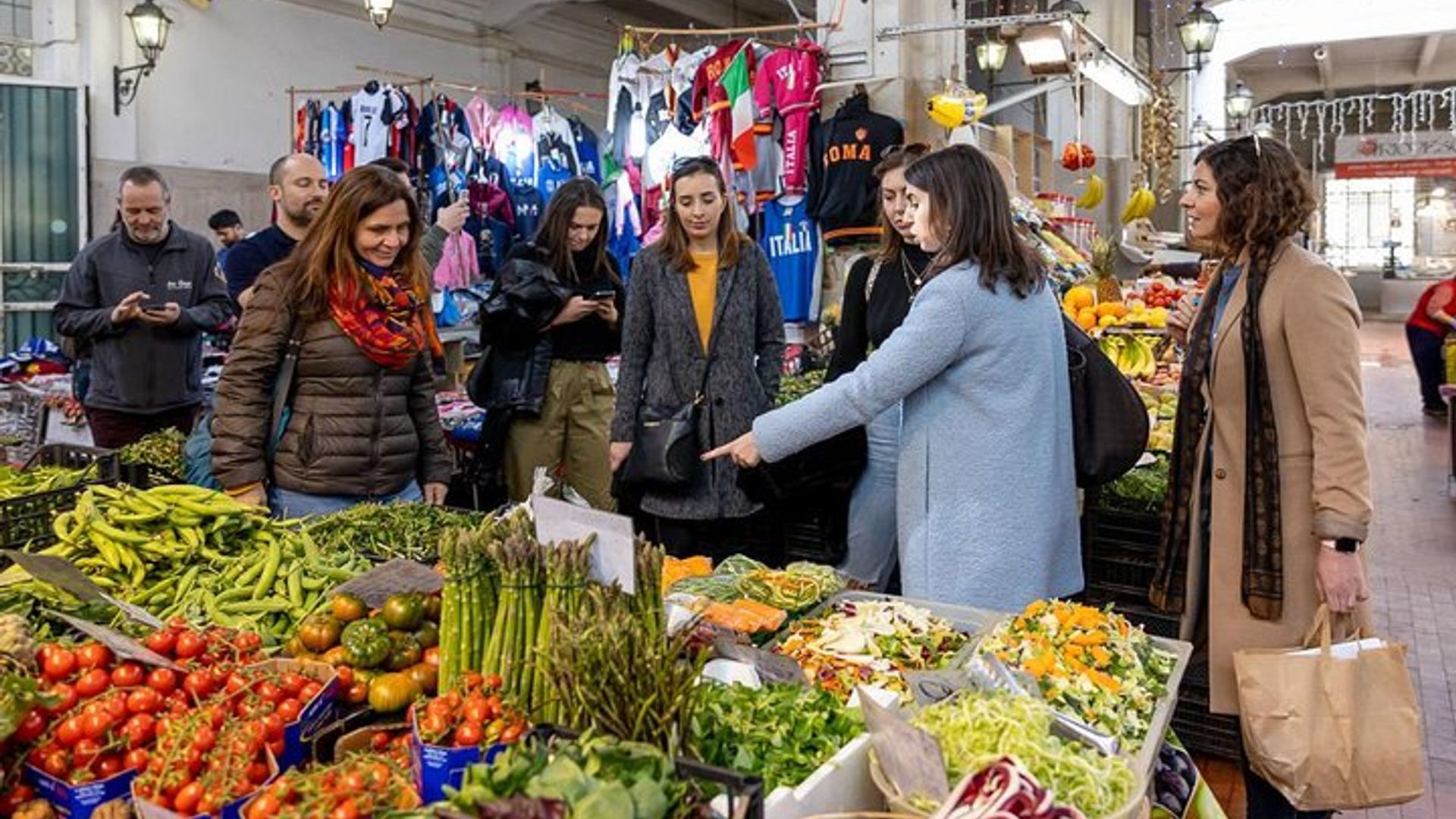 Private Market Tour and Cooking Class with Lunch or Dinner in Viareggio