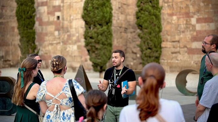 Guided Tour Spanish Civil War and Franco's Dictatorship Barcelona