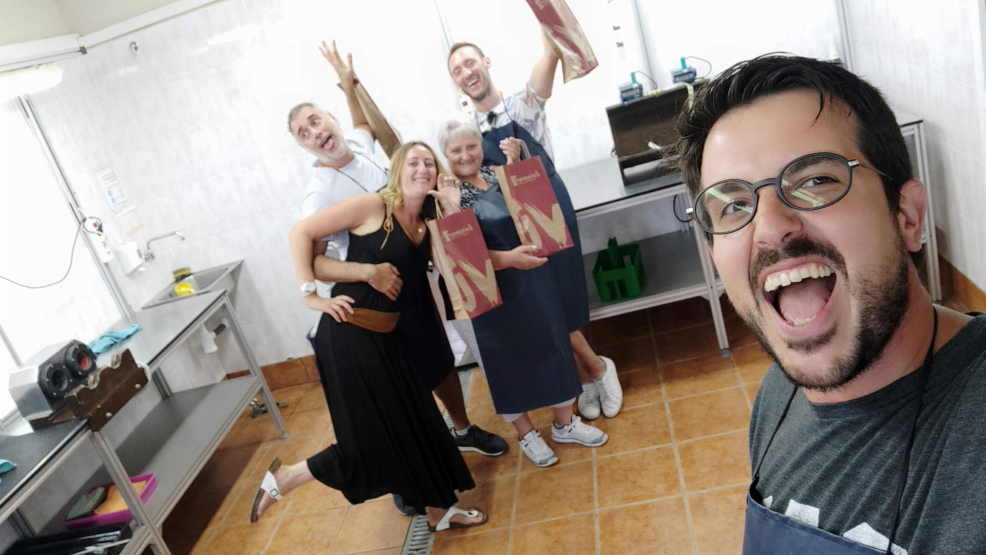 Your Cava, Your Story – Wine workshop experience at Artcava