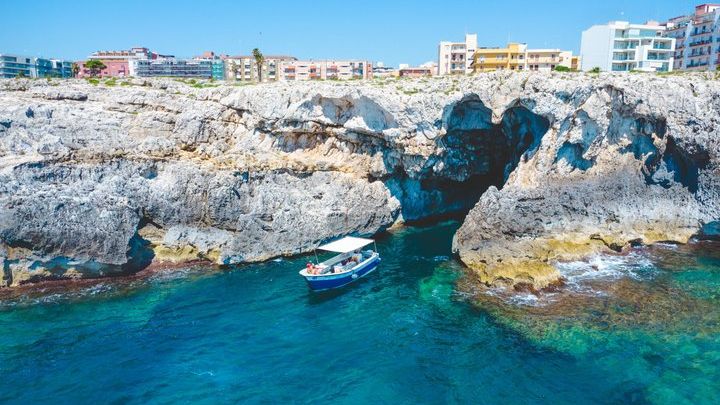 Syracuse: Ortigia Small-Group Boat Tour