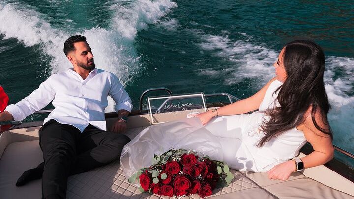What else on Lake Como? Relax with good prosecco with me