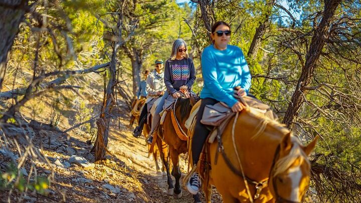 East Zion: Small-Group Sunset Trail Ride