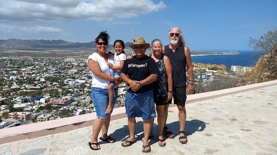 Los Cabos International Airport Round-Trip Private Shuttle