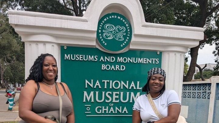 Accra Guided City Tour: Cultural and Historical Experience