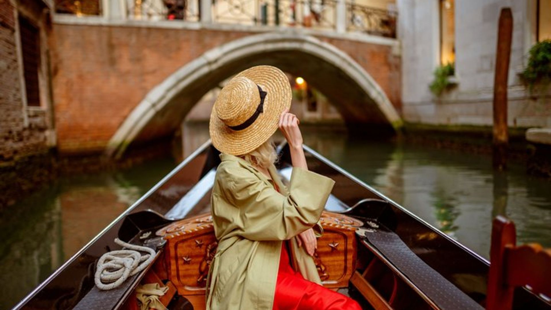 Venice Attractions Pass: Gondola, Doge's Palace & St. Mark's