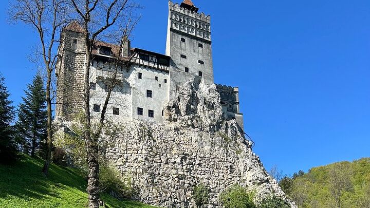 Dracula and Peles Castles, Brasov Private Tour from Bucharest