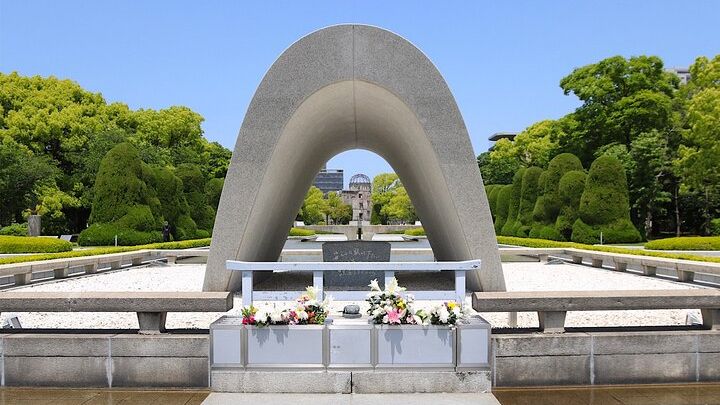 Hiroshima and Miyajima Private Tour: Top Highlights in a Day