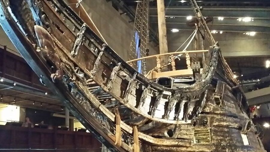 Stockholm Old Town and Vasa Museum Small-Group Tour