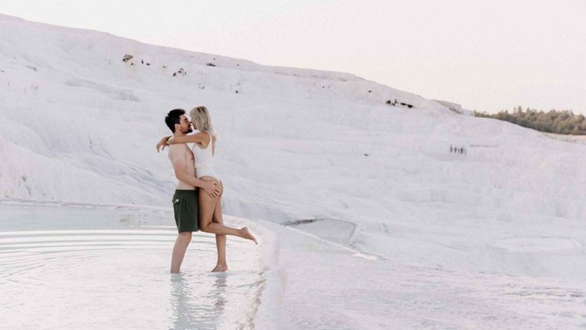 Pamukkale and Hierapolis Full-Day Tour from Antalya