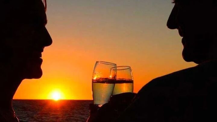 Ibiza Boat, Beach, and Cave Experience With Drinks