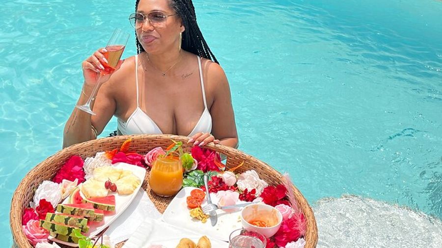 Floating Brunch Pool Experience