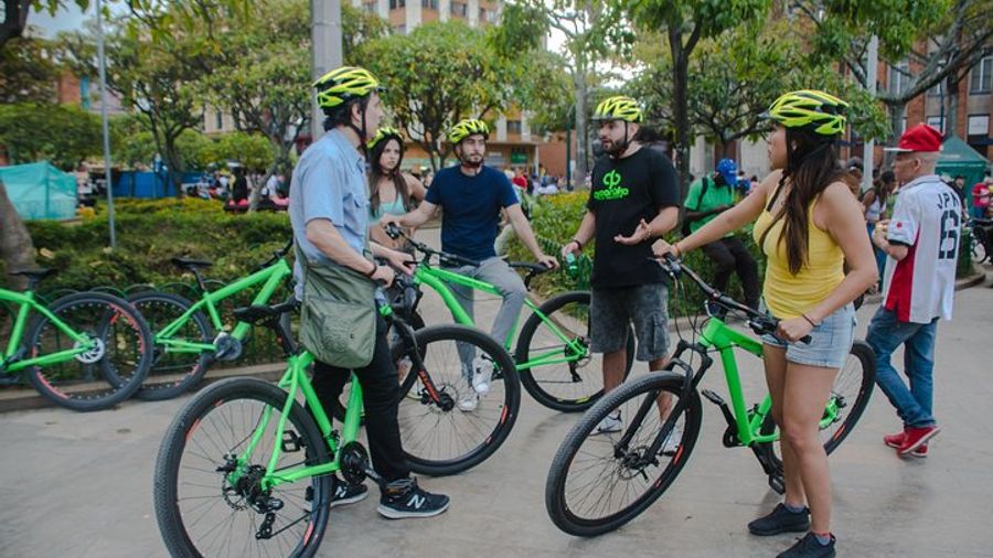 Half Day Bike Tour in Medellin - Local snack, Coffee or Beer