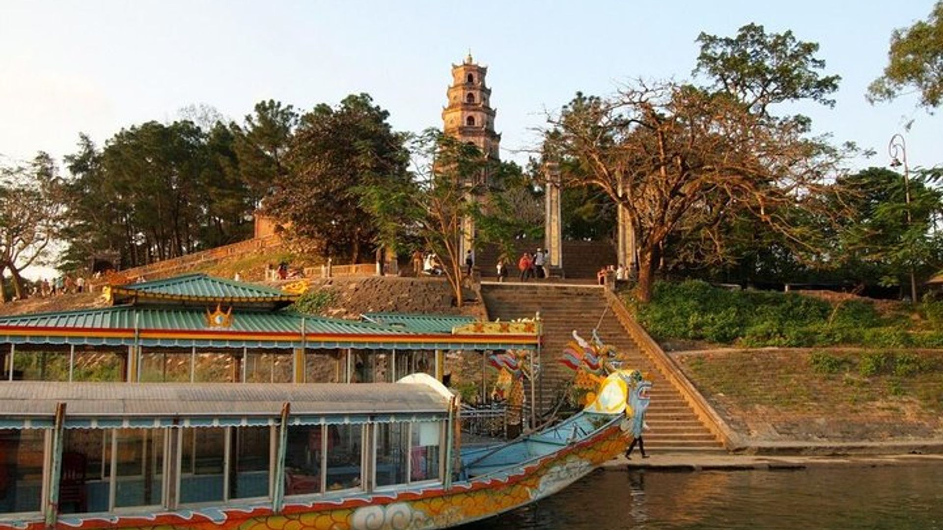 Chan May Port- Hue turismo- Chan May Port paquete tour