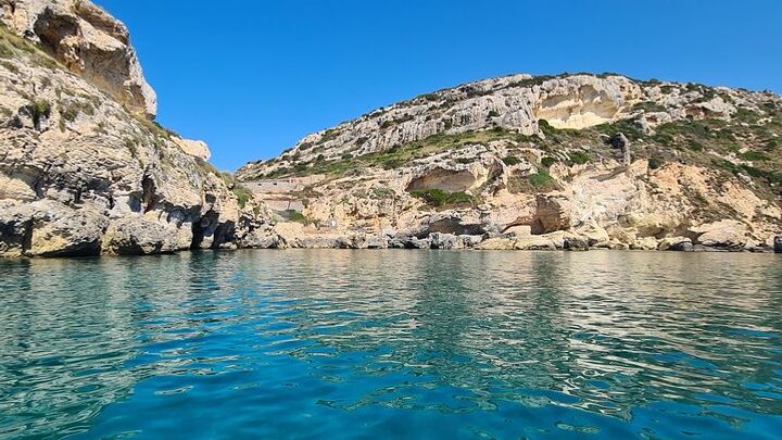 3 Hours Guided Dinghy Tour: Cagliari, Caves and Sella del Diavolo
