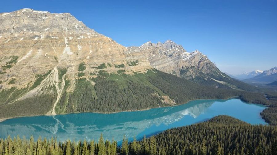 Banff: Private Full-Day Minivan Tour With Hidden Gems