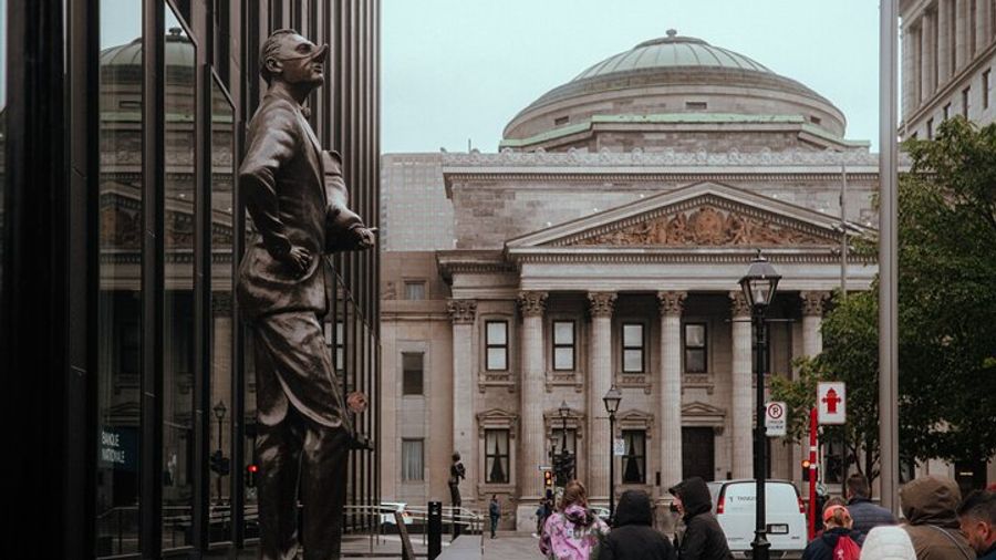 Montreal Off the Beaten Path Small-Group Walking Tour