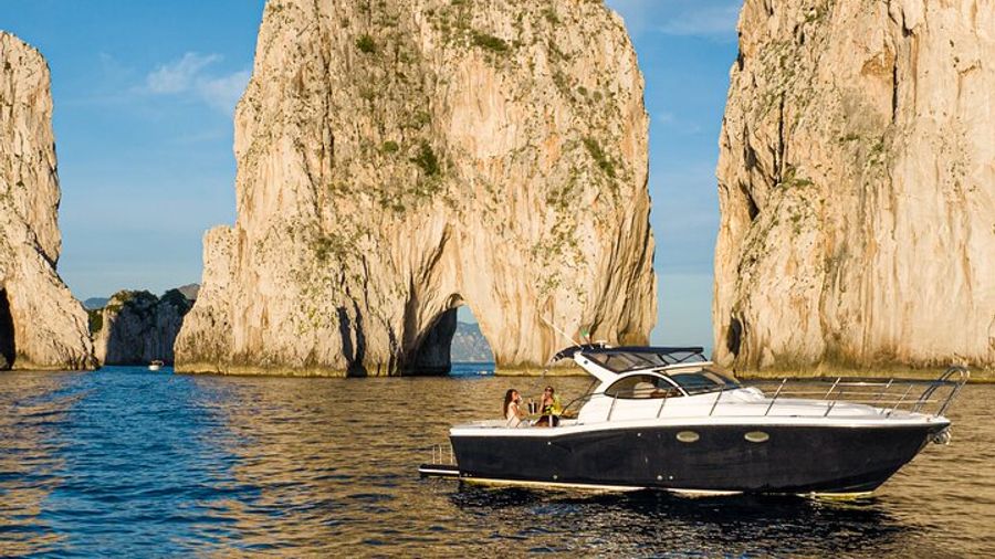 Capri Private Boat Trip From Capri, Sorrento, or Positano