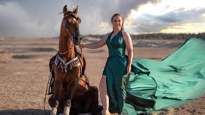 Hurghada: Desert & Sea Horse Riding Tour w/Optional Swimming