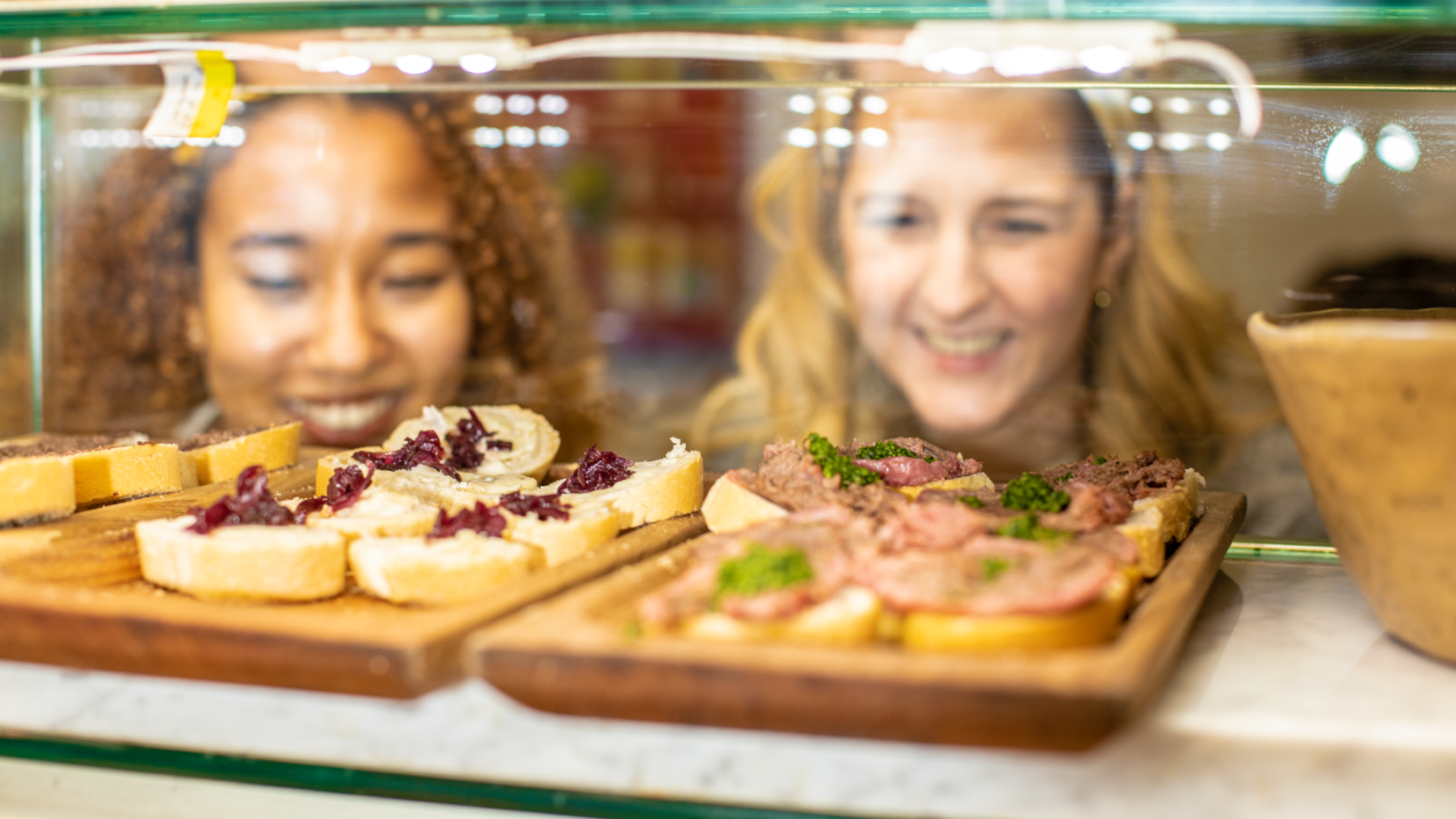 Chef’s insights food tour: discover Sant’Ambrogio grocery market with an expert local chef