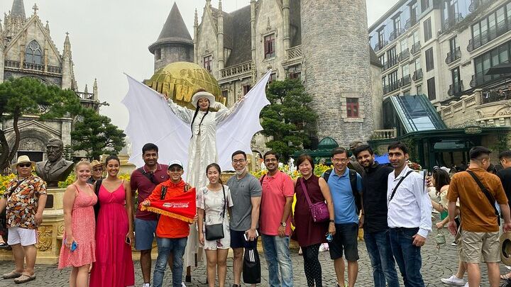 Golden Hand Bridge and Ba Na Hills Full-Day Small-Group Tour
