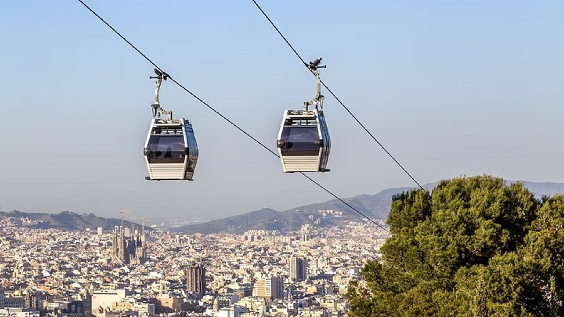 Barcelona Montjuic Cable Car Round-Trip Admission Ticket
