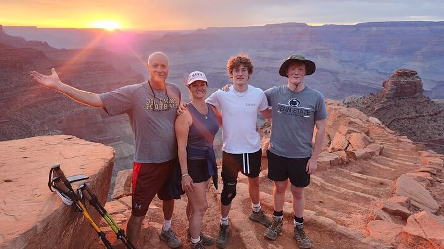 Arizona Sunset Grand Canyon Hiking Tour