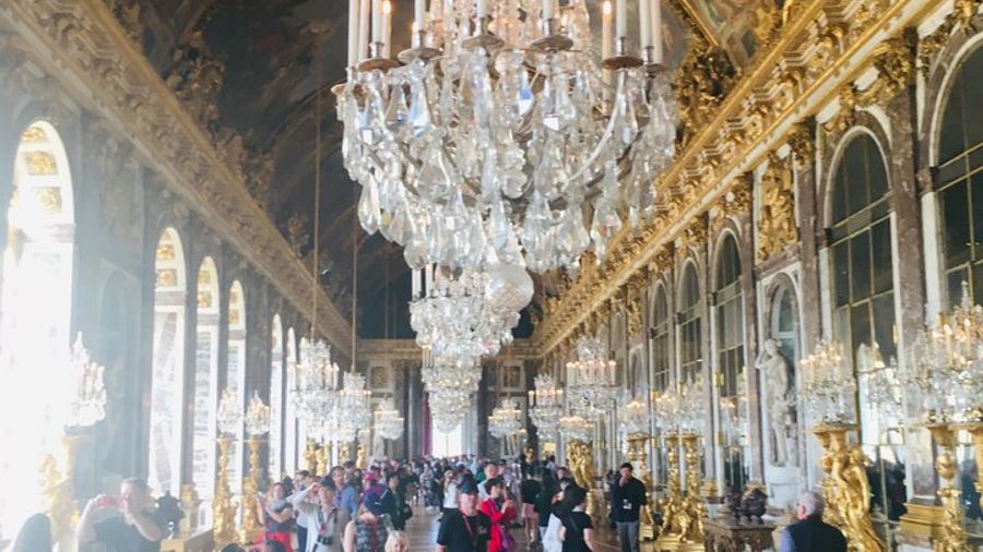 Versailles Palace Private Tailored Guided Tour With Hotel Pickup