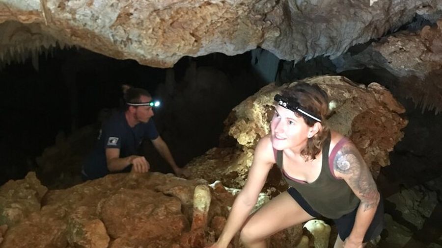 Bonaire Cave Tour: Walk, Climb & Swim