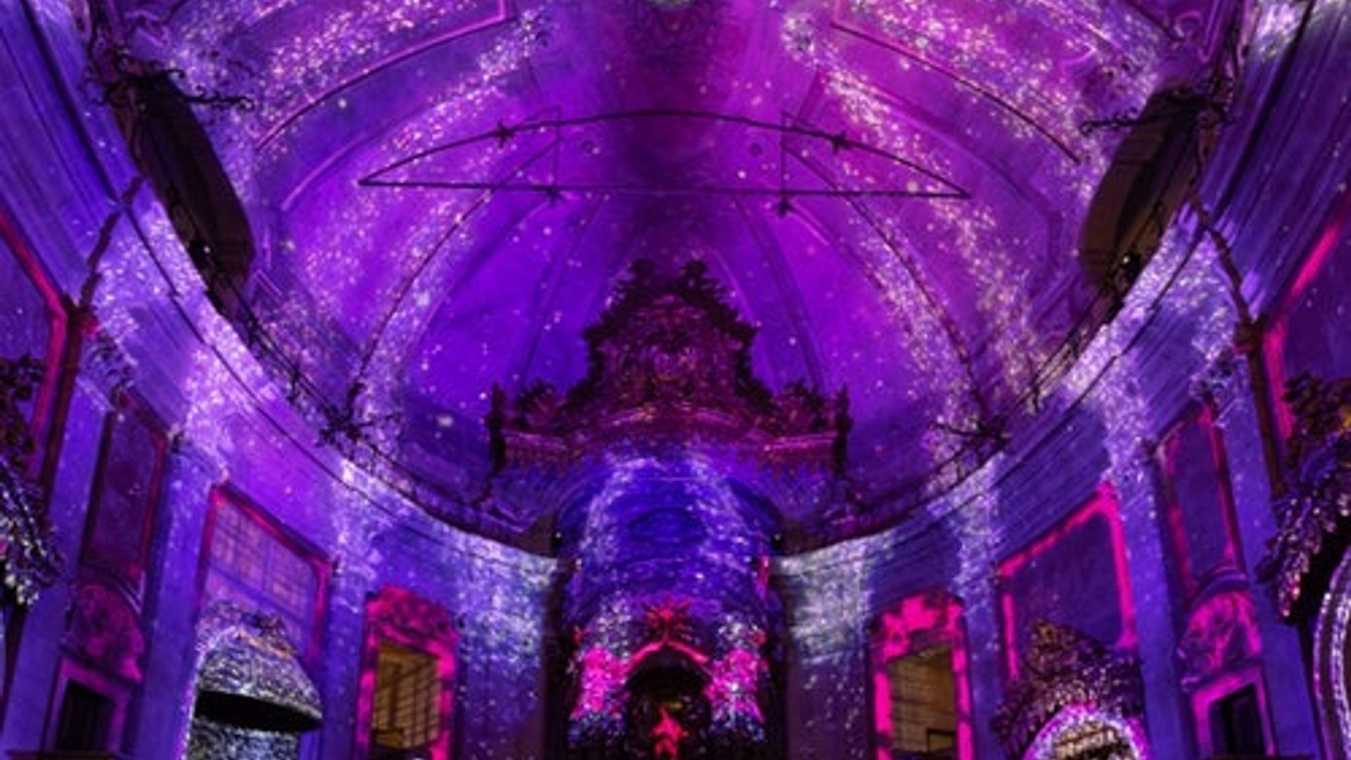 Spettacolo di Luci Spiritus presso la Chiesa dei Clérigos