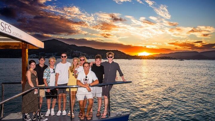 Airlie Beach Sunset Cruise With Wine