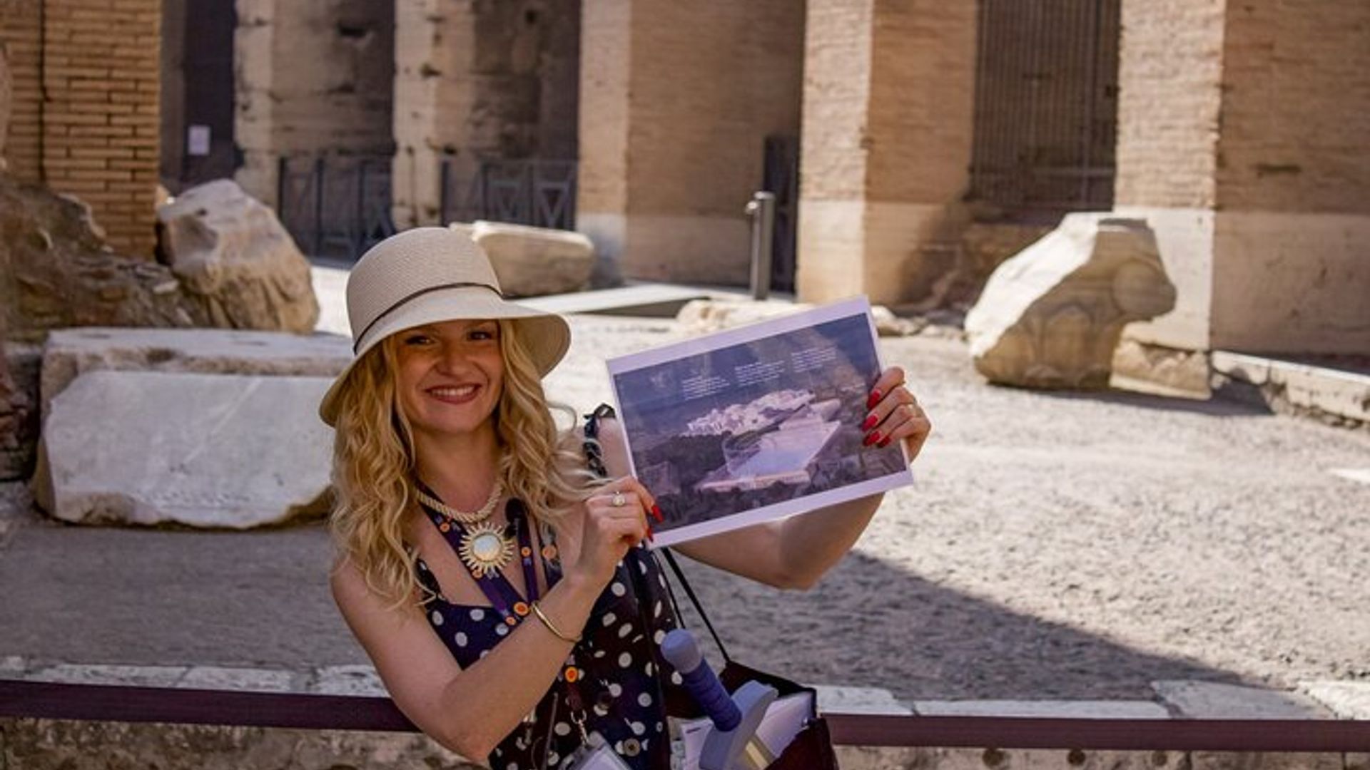 Rome: Colosseum, Palatine Hill, Forum Guided Tour