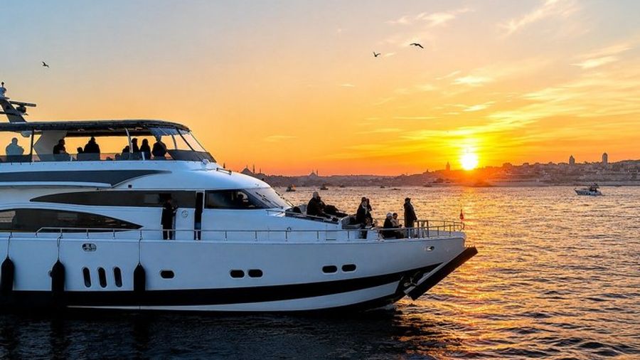 Istanbul Bosphorus Sunset Yacht Cruise with Snacks, Transfer