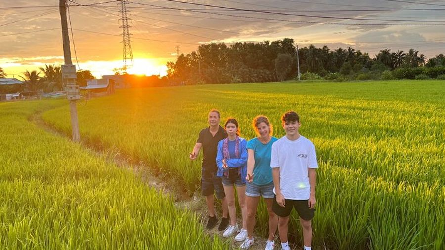 Mekong Delta 2-Day Small-Group Tour with Homestay from HCM