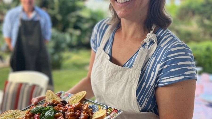 Sicily: Ortigia Small-Group Market Tour and Cooking Class