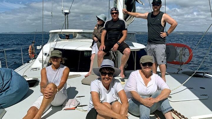 Day Cruise with Hike and Snorkeling from Waiheke, Hauraki Gulf