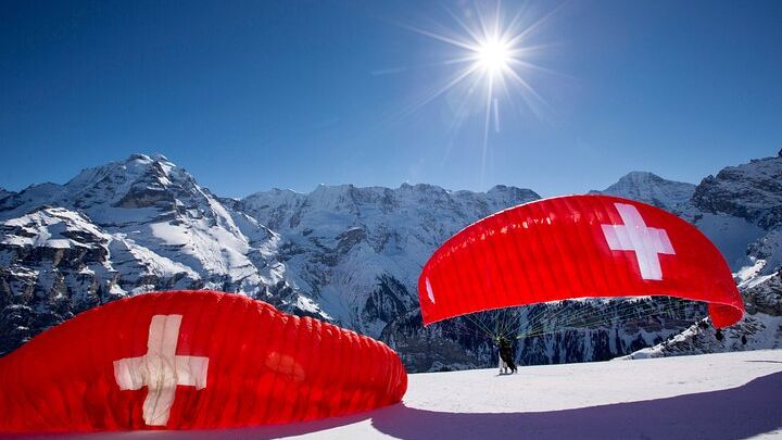 Interlaken Summer Paragliding Experience