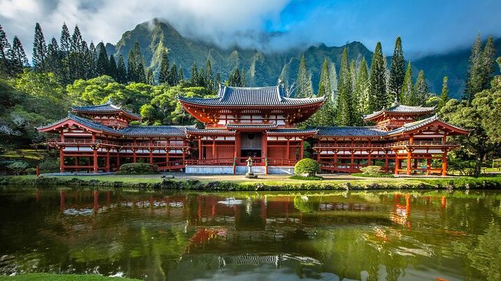 Oahu Circle Island Hidden Gems Tour with Byodo-In Temple