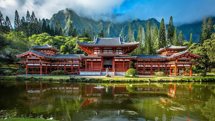 Oahu Circle Island Hidden Gems Tour with Byodo-In Temple