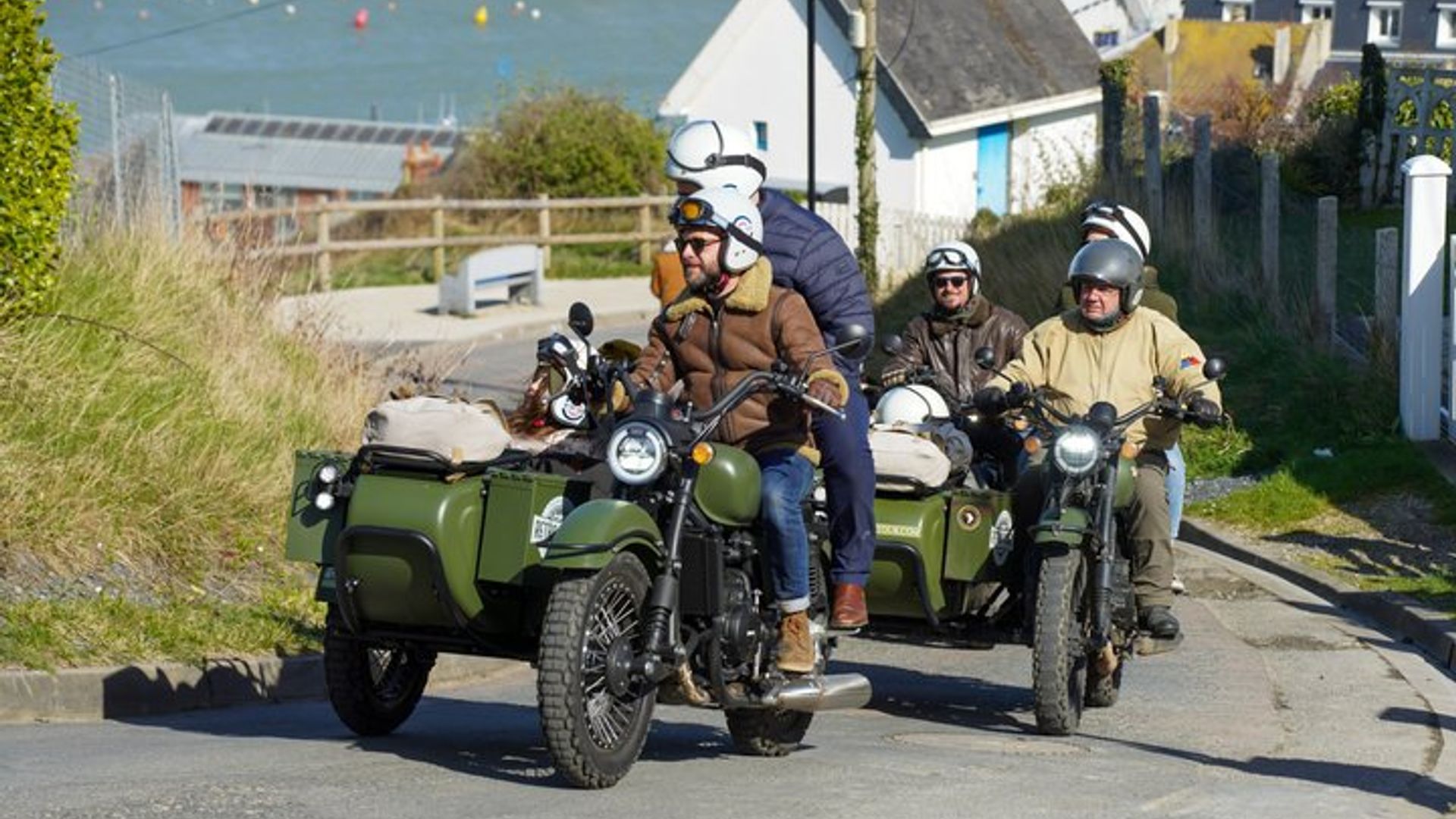 Excursion de 2h à 6h en side-car sur les plages du Débarquement