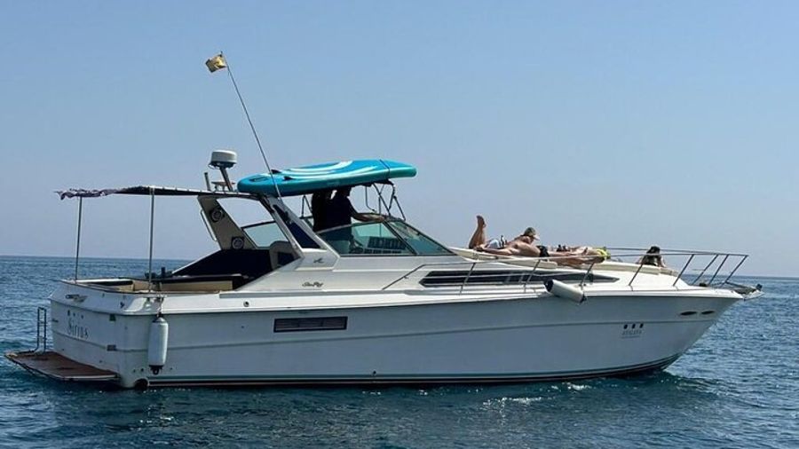 Puerto Banus Private Luxury Cruise With Drinks & Snacks