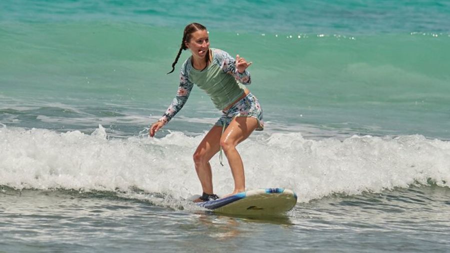 Shaka surf lesson adventure!
