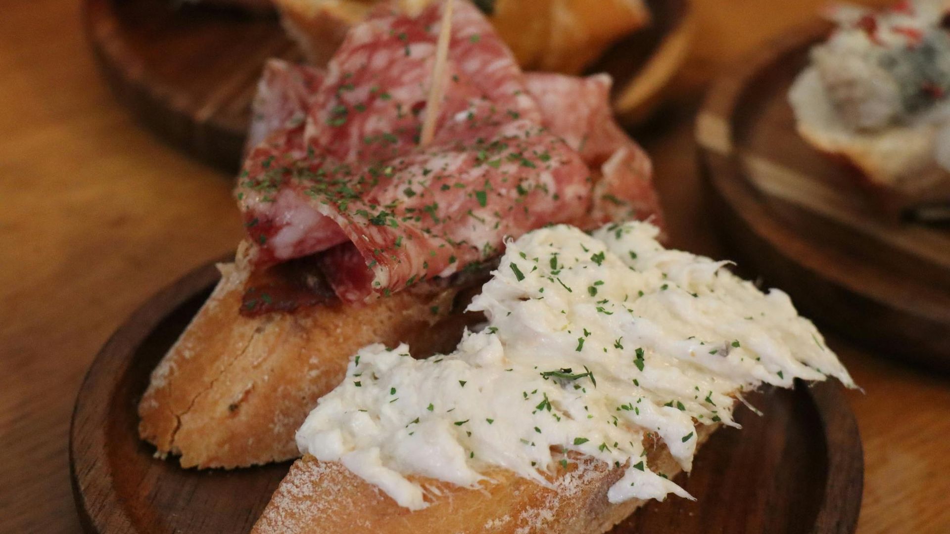 Venice Food and Drinks Guided Tour with Spritz and Tramezzino