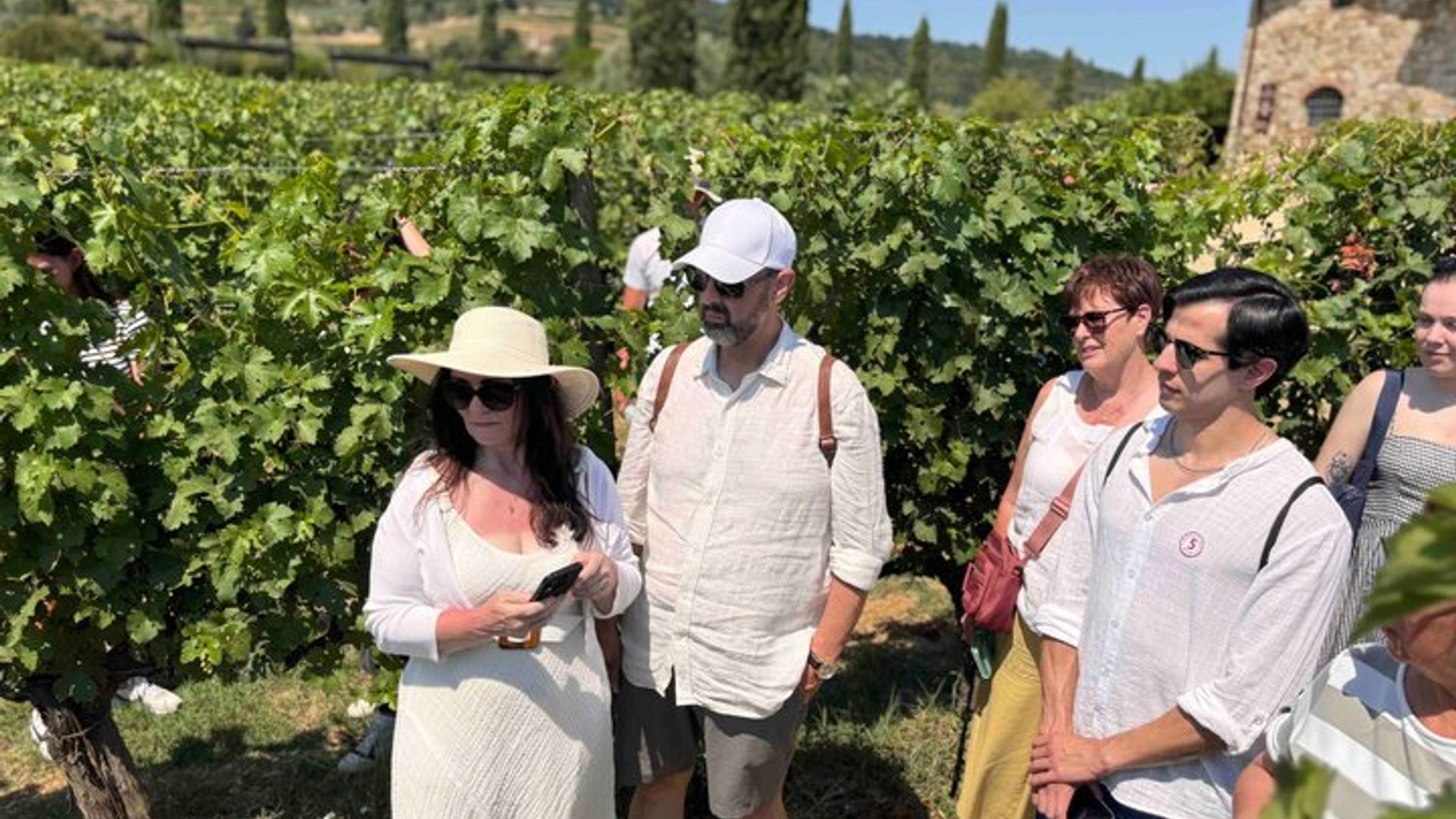 Florence to Tuscan Countryside Small-Group Wine Tasting Tour