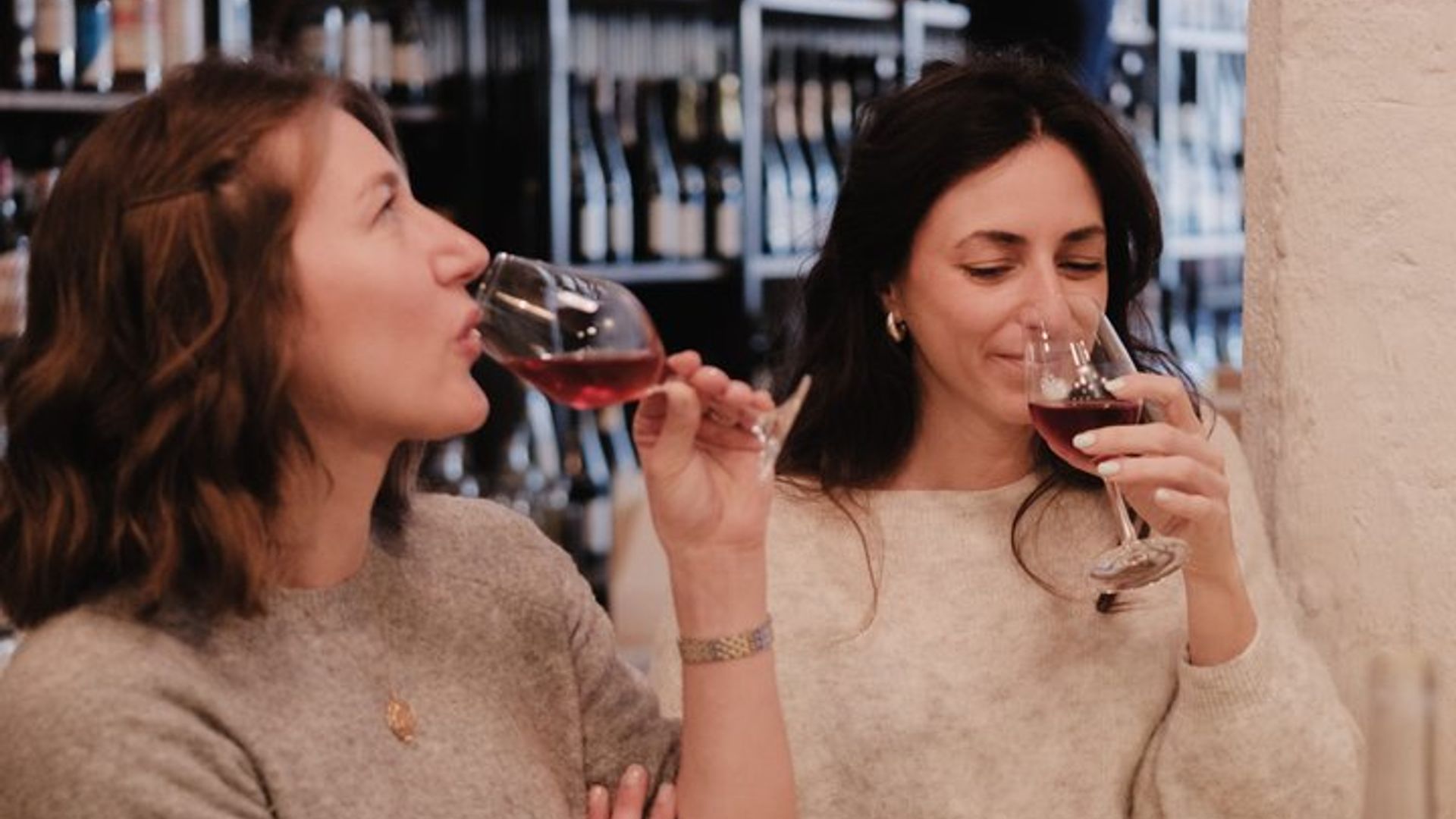 Visite à pied du déjeuner en petit groupe avec de la bonne nourriture et des points forts