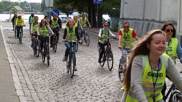 Riga Highlights Bike Tour