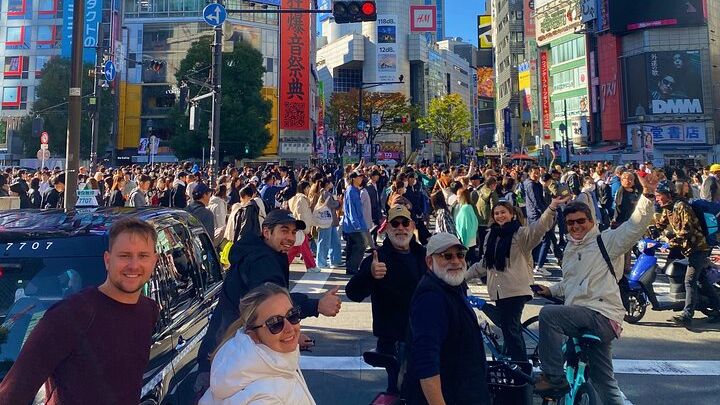 Tokyo Private Bike/E-Bike City Highlights Tour