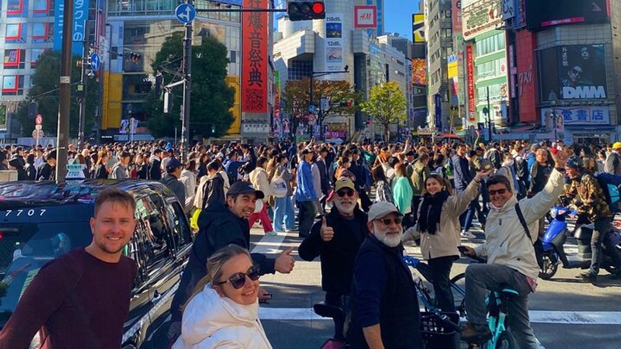 Tokyo Private Bike/E-Bike City Highlights Tour