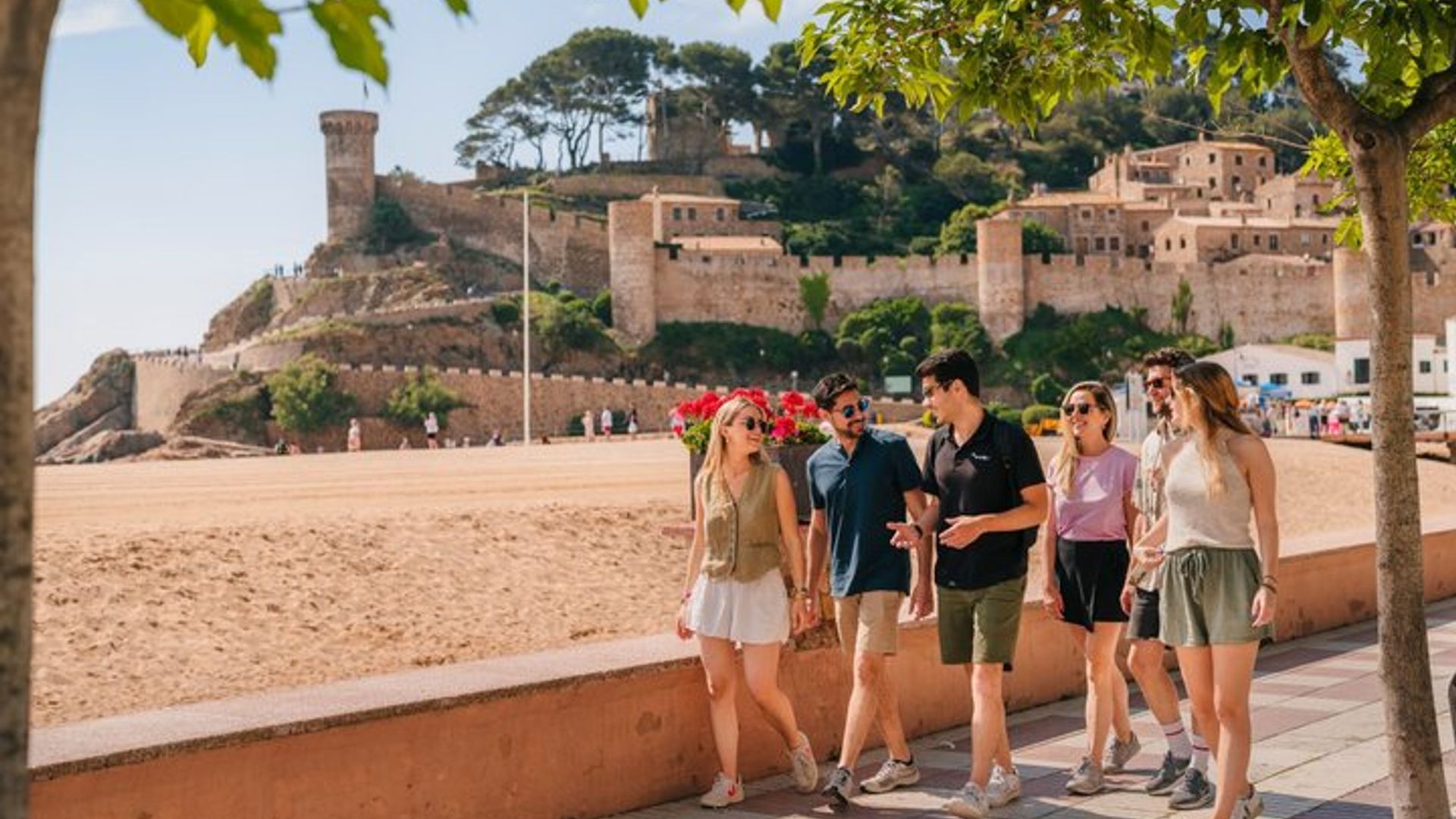Tour Montserrat, Girona y Costa Brava desde Barcelona