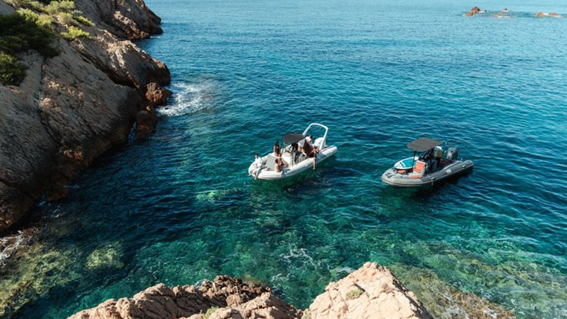 Excursion en Bateau dans les Calanques de la Côte Bleue